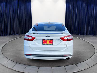 2014 Ford Fusion SE   - Photo 6 - North Hills, CA 91343