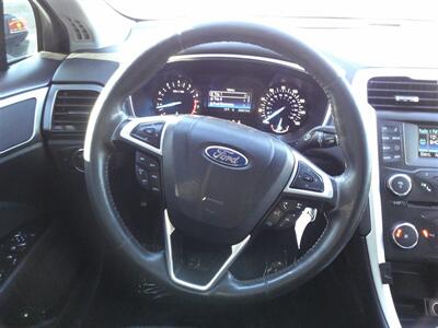 2014 Ford Fusion SE   - Photo 15 - Panorama City, CA 91402