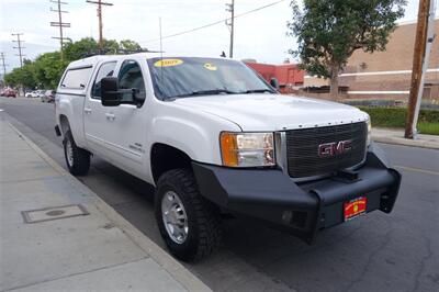 2009 GMC Sierra 2500 SLT   - Photo 8 - Panorama City, CA 91402