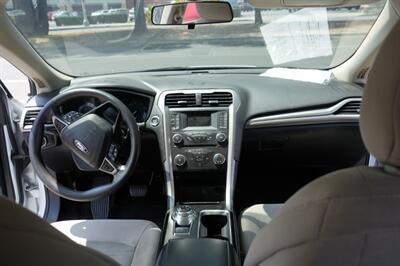 2018 Ford Fusion S   - Photo 17 - Panorama City, CA 91402