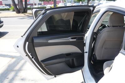 2018 Ford Fusion S   - Photo 12 - Panorama City, CA 91402