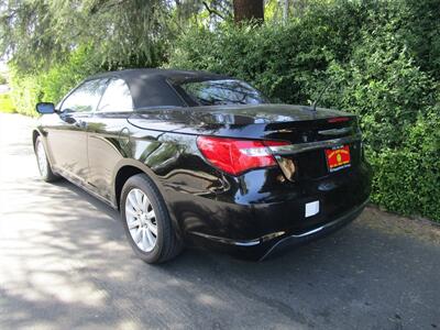 2013 Chrysler 200 Convertible Touring  