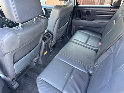 2007 Honda Ridgeline RTL w/Navi - Photo 10 - North Hills, CA 91343