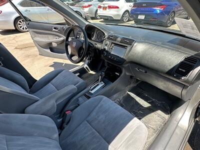 2004 Honda Civic LX - Photo 13 - Panorama City, CA 91402