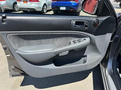 2004 Honda Civic LX - Photo 10 - Panorama City, CA 91402