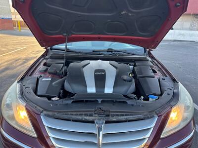 2013 Hyundai Genesis 3.8L   - Photo 11 - North Hills, CA 91343