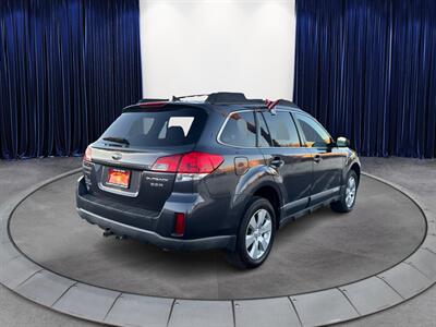 2011 Subaru Outback 3.6R Limited - Photo 5 - Panorama City, CA 91402