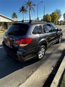 2011 Subaru Outback 3.6R Limited   - Photo 4 - Panorama City, CA 91402