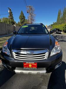 2011 Subaru Outback 3.6R Limited   - Photo 6 - Panorama City, CA 91402