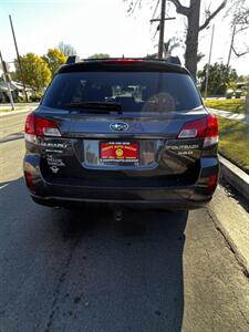 2011 Subaru Outback 3.6R Limited   - Photo 3 - Panorama City, CA 91402