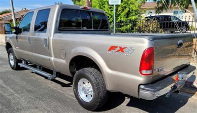 2004 Ford F-250 Lariat   - Photo 3 - Panorama City, CA 91402