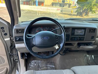 2004 Ford F-250 Lariat   - Photo 17 - North Hills, CA 91343