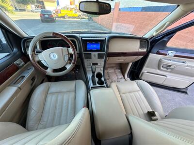 2005 Lincoln Aviator Luxury   - Photo 22 - North Hills, CA 91343