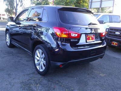 2013 Mitsubishi Outlander Sport SE   - Photo 2 - Panorama City, CA 91402