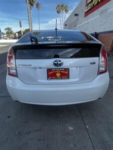 2014 Toyota Prius Five   - Photo 3 - Panorama City, CA 91402