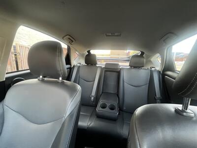 2014 Toyota Prius Five   - Photo 14 - Panorama City, CA 91402