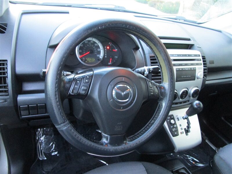 2006 Mazda Mazda5 Sport photo