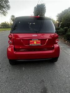 2010 Smart fortwo passion   - Photo 3 - Panorama City, CA 91402