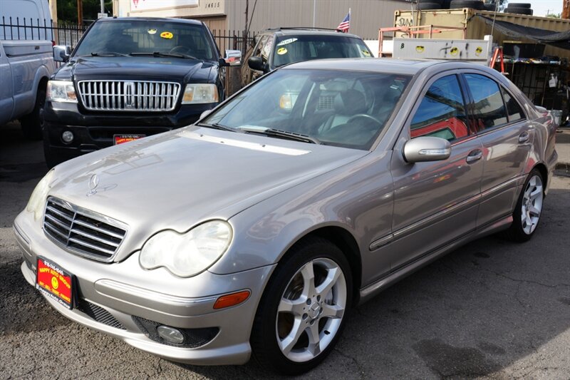 2007 Mercedes-Benz C-class  c230 sport 6 speed - Photo 1 - Panorama City, CA 91402