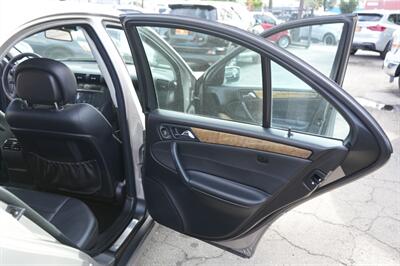 2007 Mercedes-Benz C-class  c230 sport 6 speed - Photo 15 - Panorama City, CA 91402