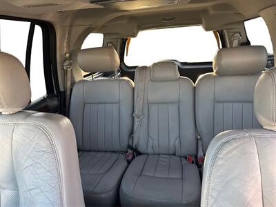 2004 Lincoln Navigator Luxury   - Photo 15 - North Hills, CA 91343