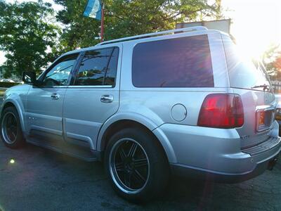 2004 Lincoln Navigator Luxury   - Photo 2 - Panorama City, CA 91402