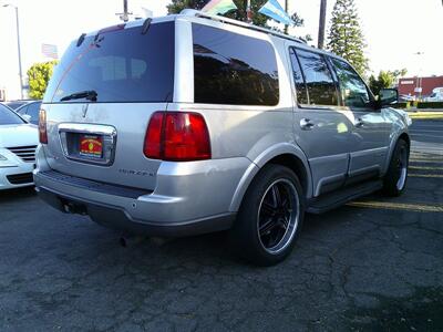 2004 Lincoln Navigator Luxury   - Photo 4 - Panorama City, CA 91402