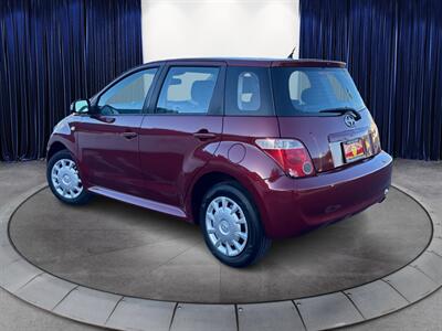 2006 Scion xA   - Photo 7 - North Hills, CA 91343