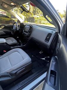 2017 Chevrolet Colorado Work Truck   - Photo 11 - Panorama City, CA 91402