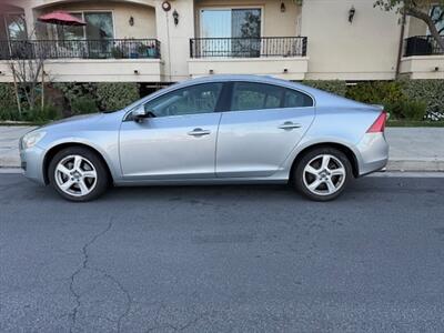 2013 Volvo S60 T5 Premier   - Photo 2 - Panorama City, CA 91402