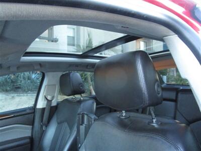 2010 Cadillac SRX Luxury Collection   - Photo 17 - Panorama City, CA 91402