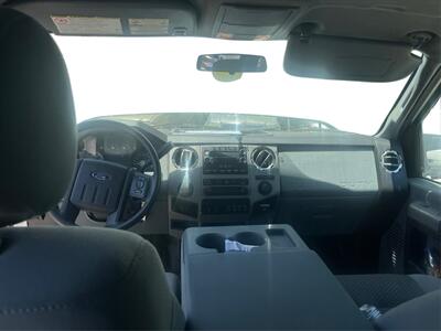 2014 Ford F-550 Super Duty   - Photo 14 - North Hills, CA 91343