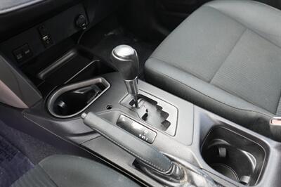 2018 Toyota RAV4 LE   - Photo 24 - Panorama City, CA 91402