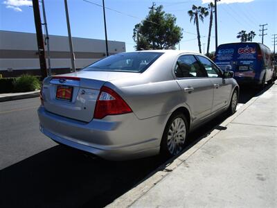 2010 Ford Fusion Hybrid   - Photo 5 - Panorama City, CA 91402