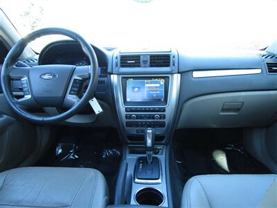 2010 Ford Fusion Hybrid   - Photo 13 - Panorama City, CA 91402