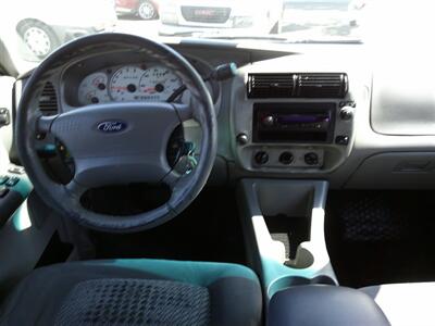 2003 Ford Explorer Sport Trac XLS   - Photo 18 - Panorama City, CA 91402