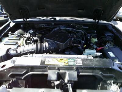 2003 Ford Explorer Sport Trac XLS   - Photo 22 - Panorama City, CA 91402