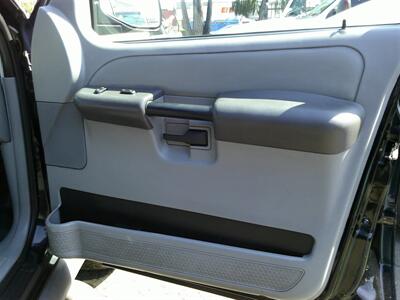 2003 Ford Explorer Sport Trac XLS   - Photo 16 - Panorama City, CA 91402