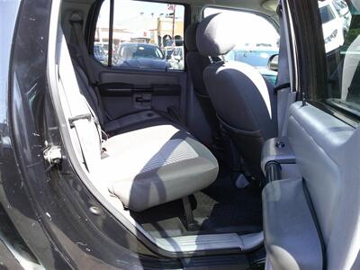 2003 Ford Explorer Sport Trac XLS   - Photo 14 - Panorama City, CA 91402