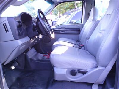 2006 Ford F-350 XL   - Photo 9 - Panorama City, CA 91402