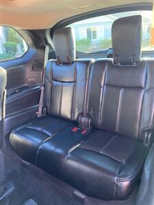 2015 Nissan Pathfinder Platinum   - Photo 14 - Panorama City, CA 91402