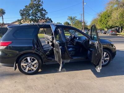 2015 Nissan Pathfinder Platinum   - Photo 8 - Panorama City, CA 91402