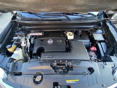 2015 Nissan Pathfinder Platinum   - Photo 20 - Panorama City, CA 91402