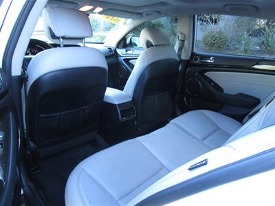 2014 Kia Cadenza Premium   - Photo 14 - Panorama City, CA 91402