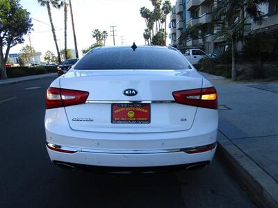 2014 Kia Cadenza Premium   - Photo 4 - Panorama City, CA 91402