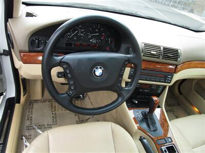 2002 BMW 530i   - Photo 18 - Panorama City, CA 91402