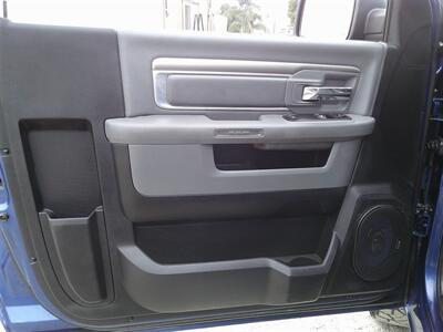 2014 RAM 1500 Express - Photo 7 - Panorama City, CA 91402