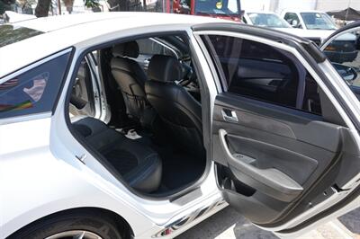 2017 Hyundai SONATA Sport 2.0T   - Photo 17 - Panorama City, CA 91402