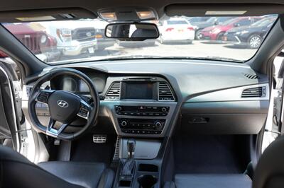2017 Hyundai SONATA Sport 2.0T   - Photo 20 - Panorama City, CA 91402