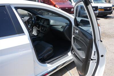 2017 Hyundai SONATA Sport 2.0T   - Photo 11 - Panorama City, CA 91402